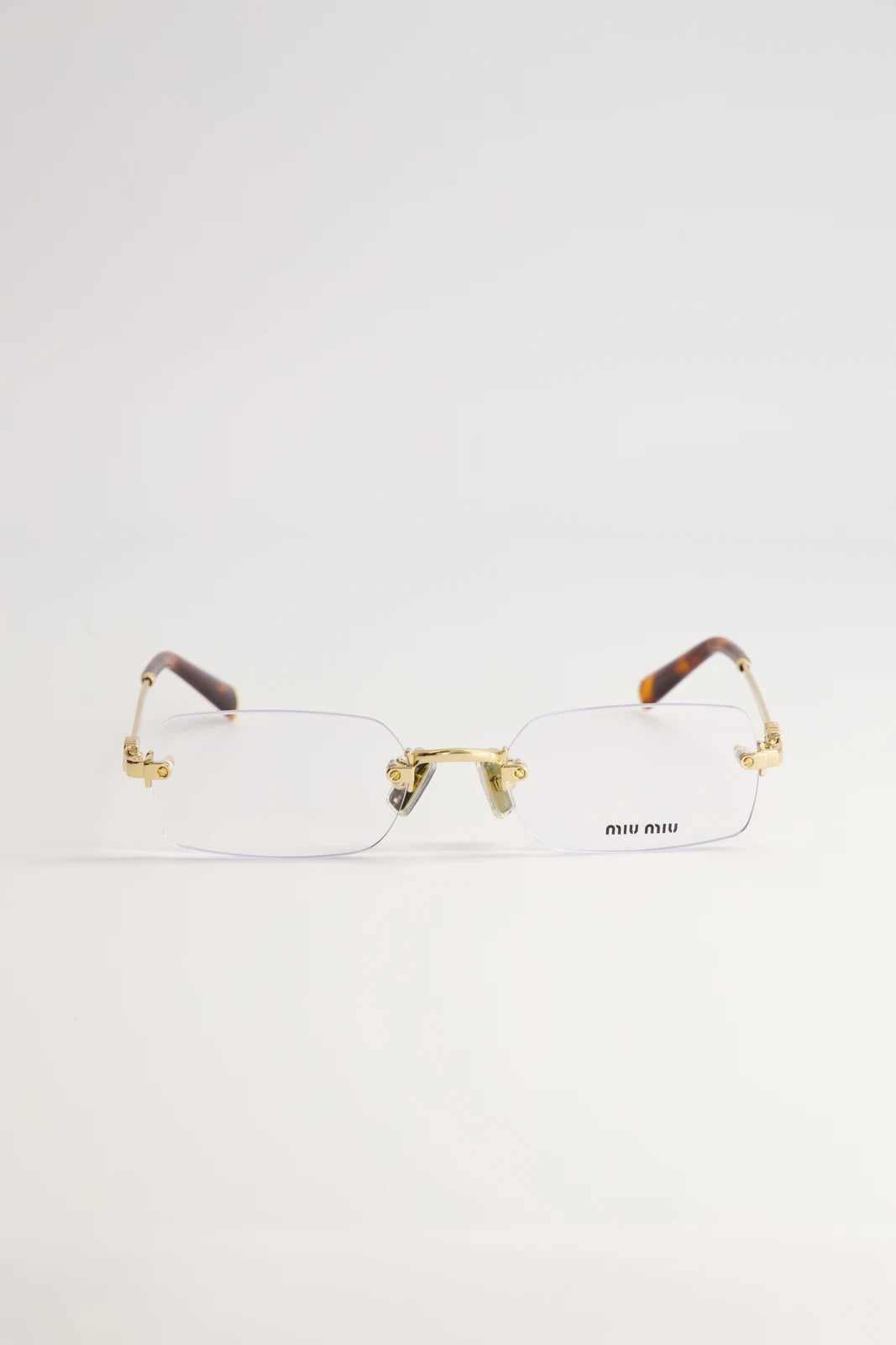 Lentes de Sol Miu Miu Logo Gold SMUA54