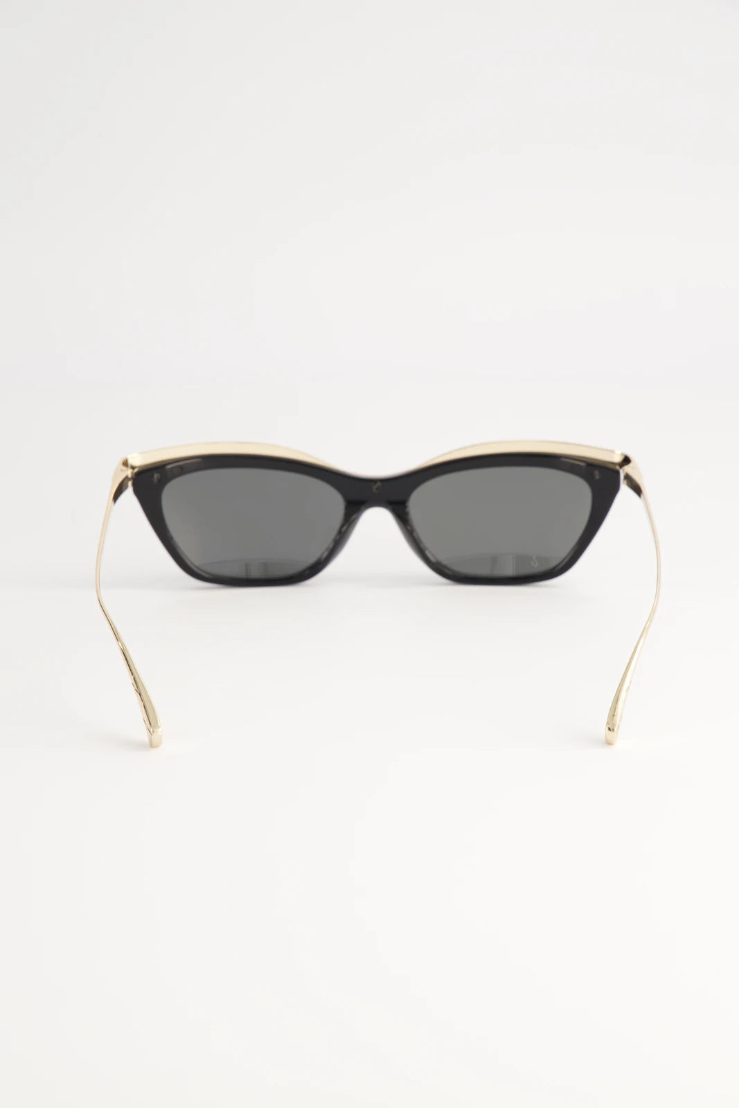 Lentes de Sol Chanel Shield A71795 Black Gray