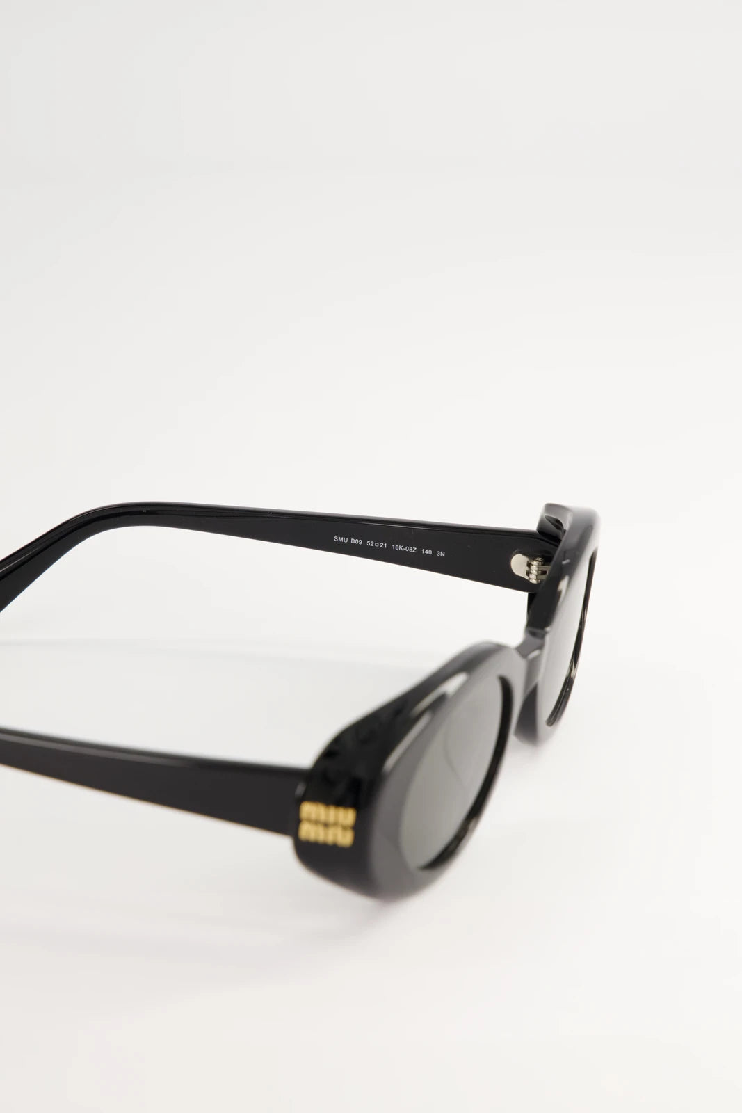 Lentes de Sol Miu Miu Reverie Black SPRC01
