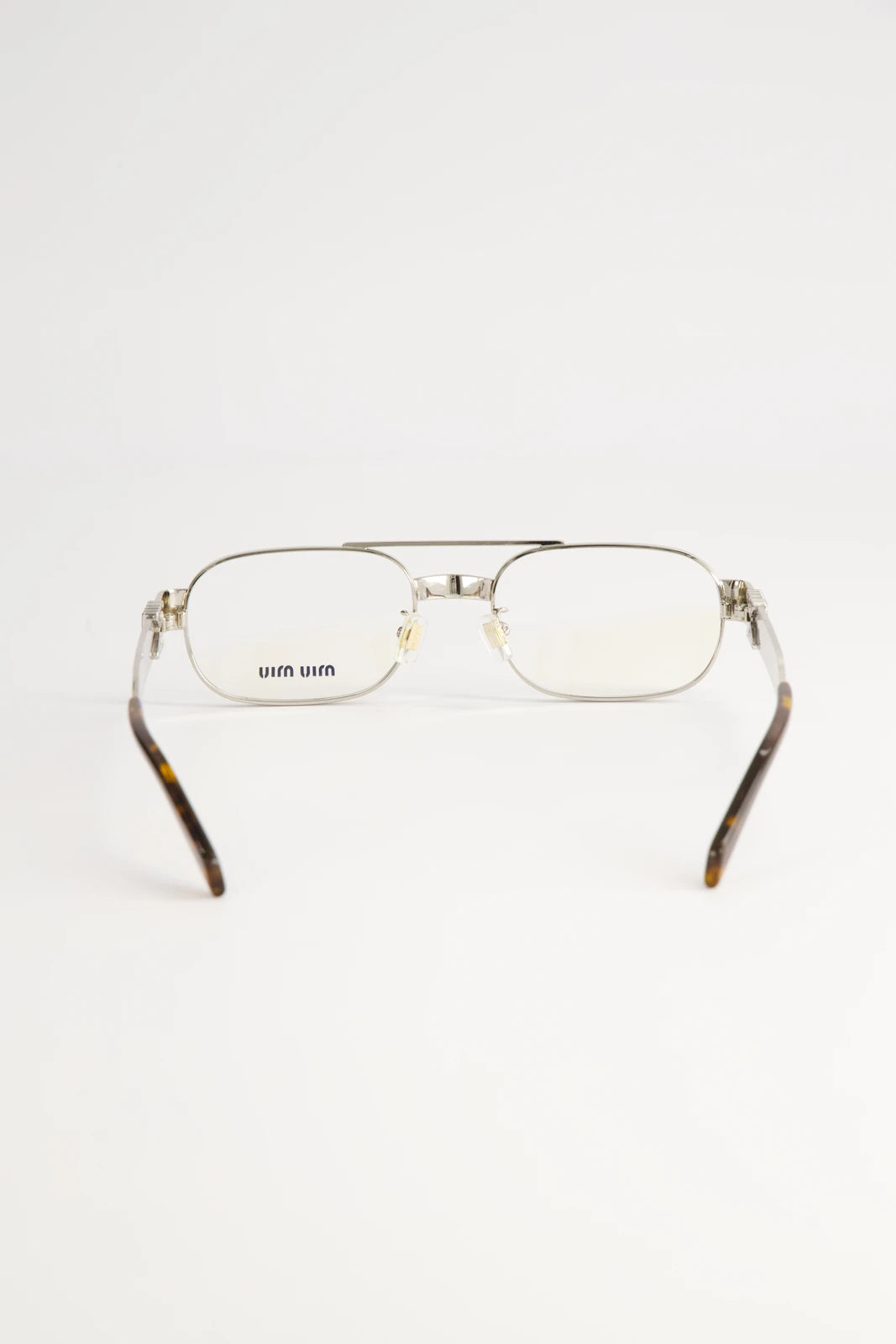 Lentes de Sol Miu Miu Envie Antique Silver SMUC52