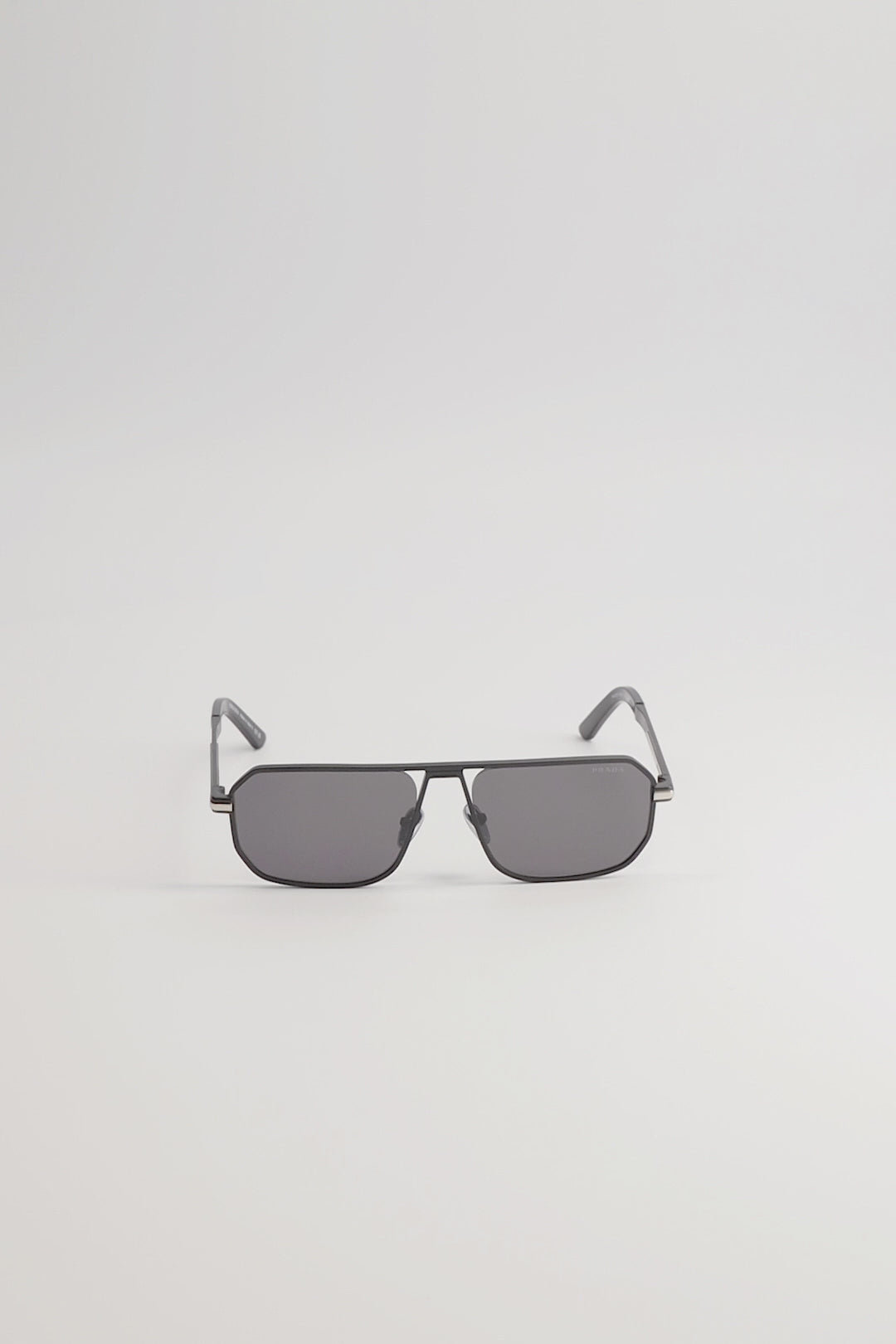 Lentes de Sol Prada SPRA53