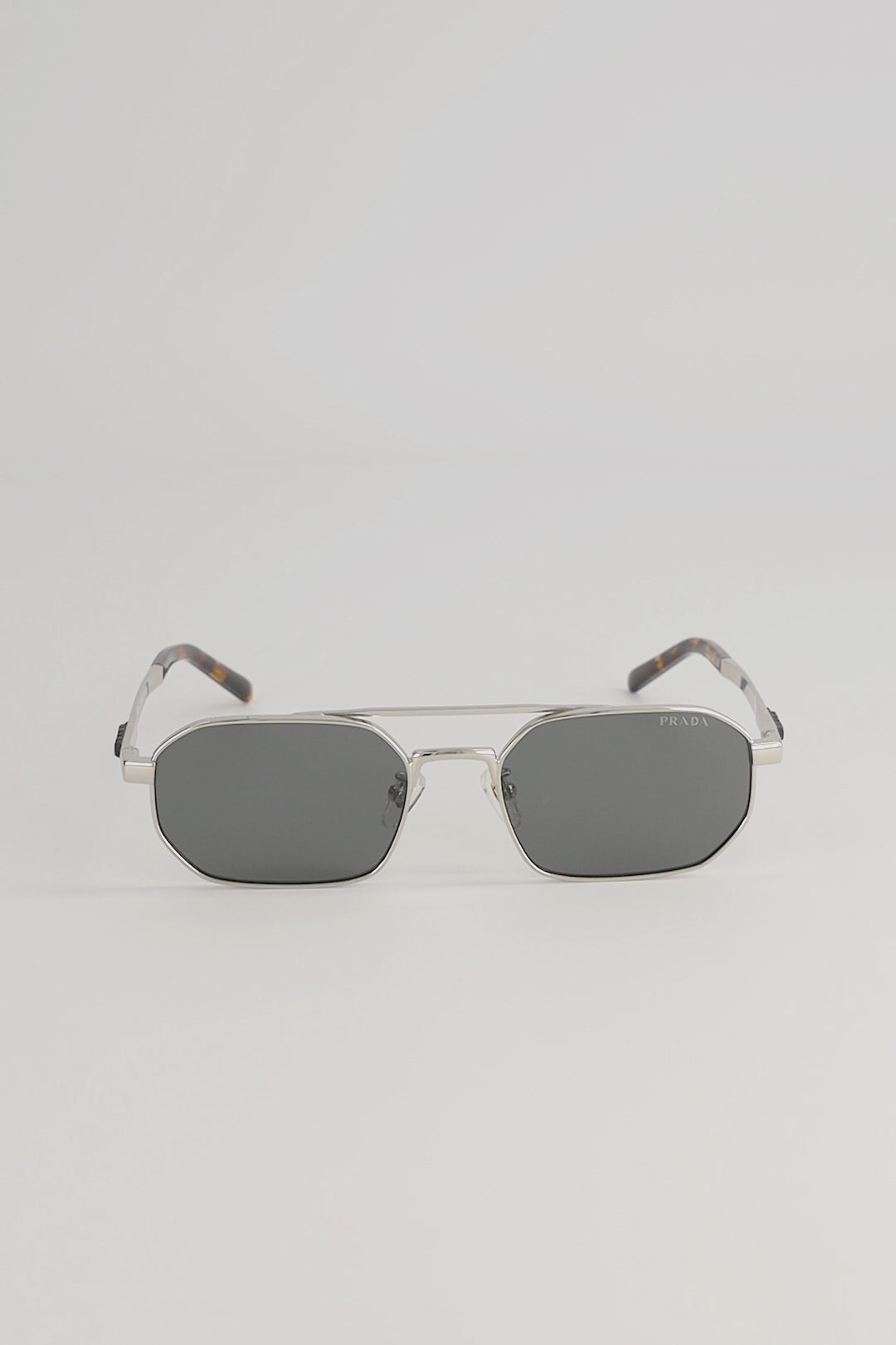 Lentes de Sol Prada Metal Silver SPRD53