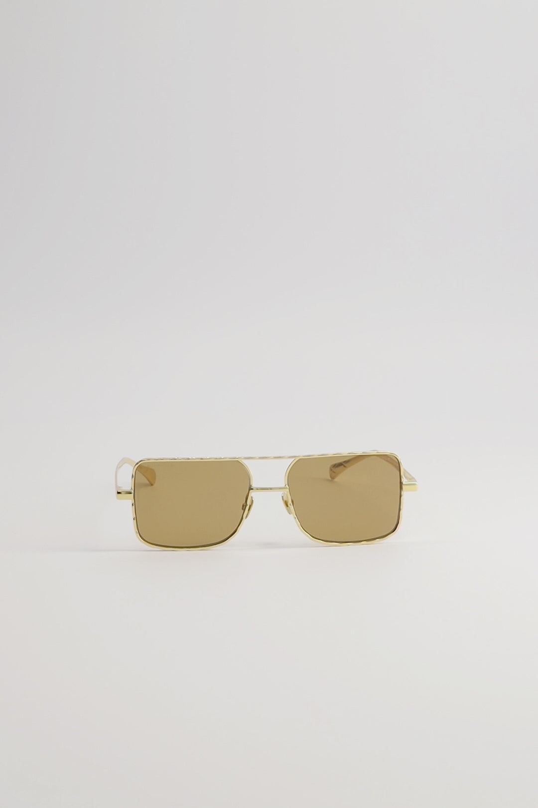 Lentes de Sol Chanel Pilot A71756