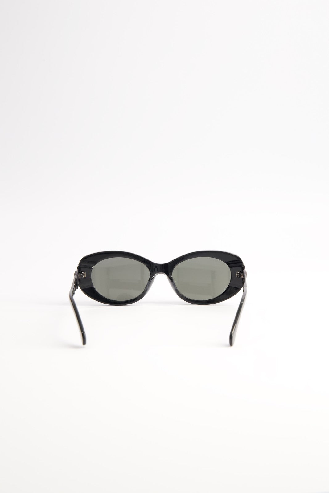 Lentes de Sol Chanel Oval