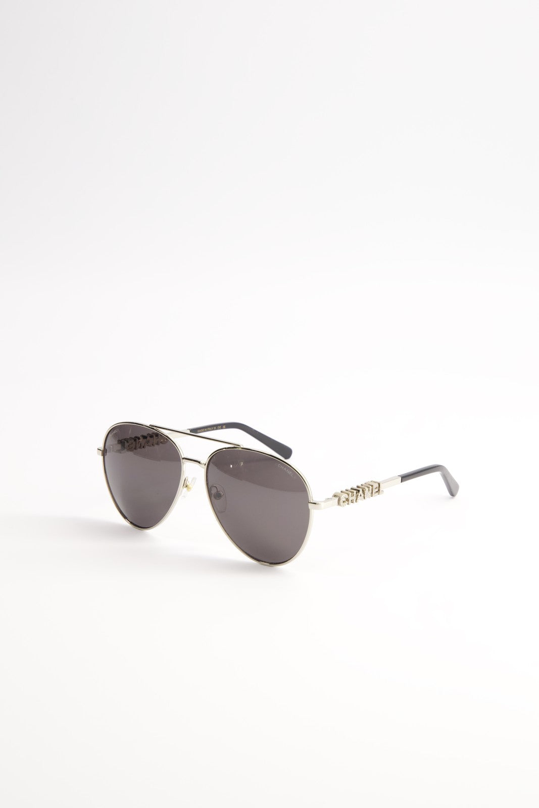 Lentes de Sol Chanel Pilot A71620