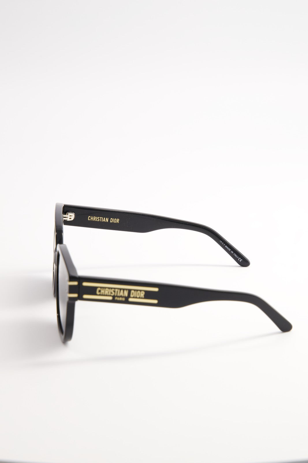 Lentes de Sol Dior Signature S7F