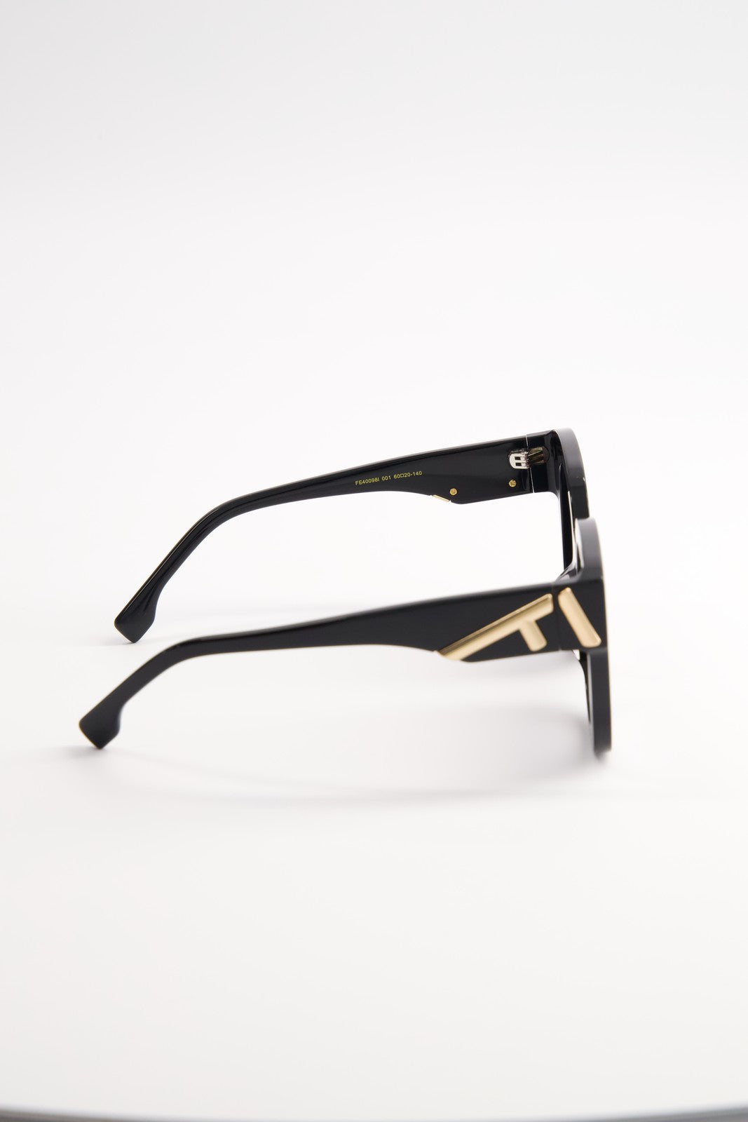 Lentes de Sol Fendi First
