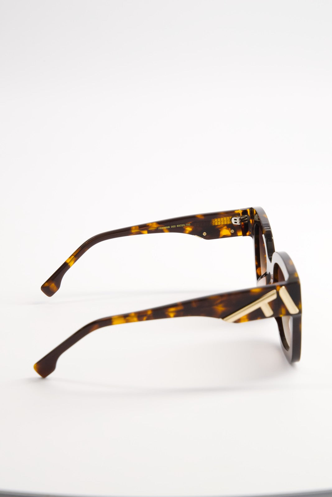 Lentes de Sol Fendi First