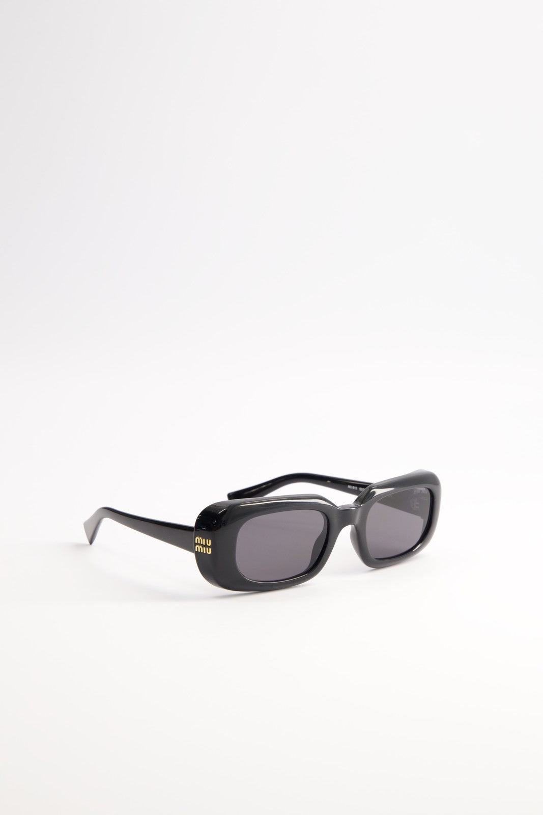 Lentes de Sol Miu Miu Reverie