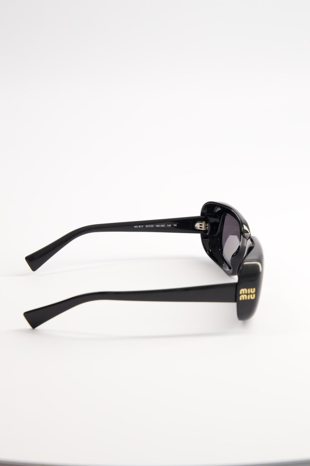 Lentes de Sol Miu Miu Reverie