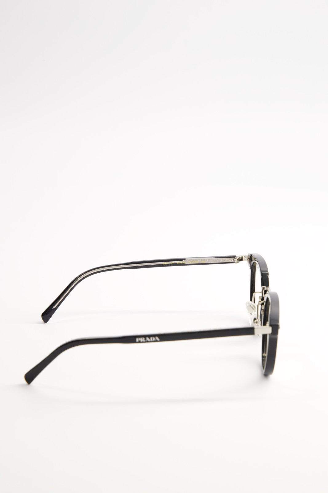 Lentes de Sol Prada SPR17Y