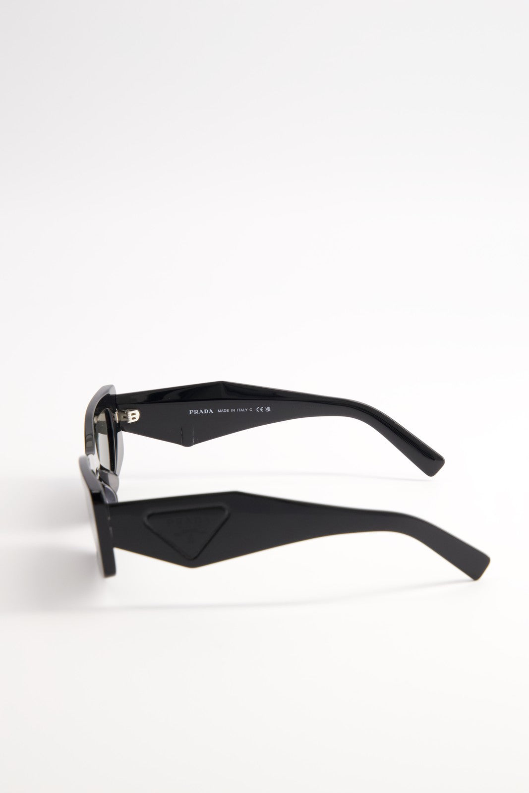Lentes de Sol Prada SPRD03