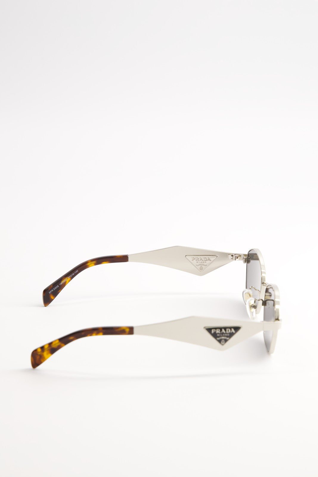 Lentes de Sol Prada SPRD50