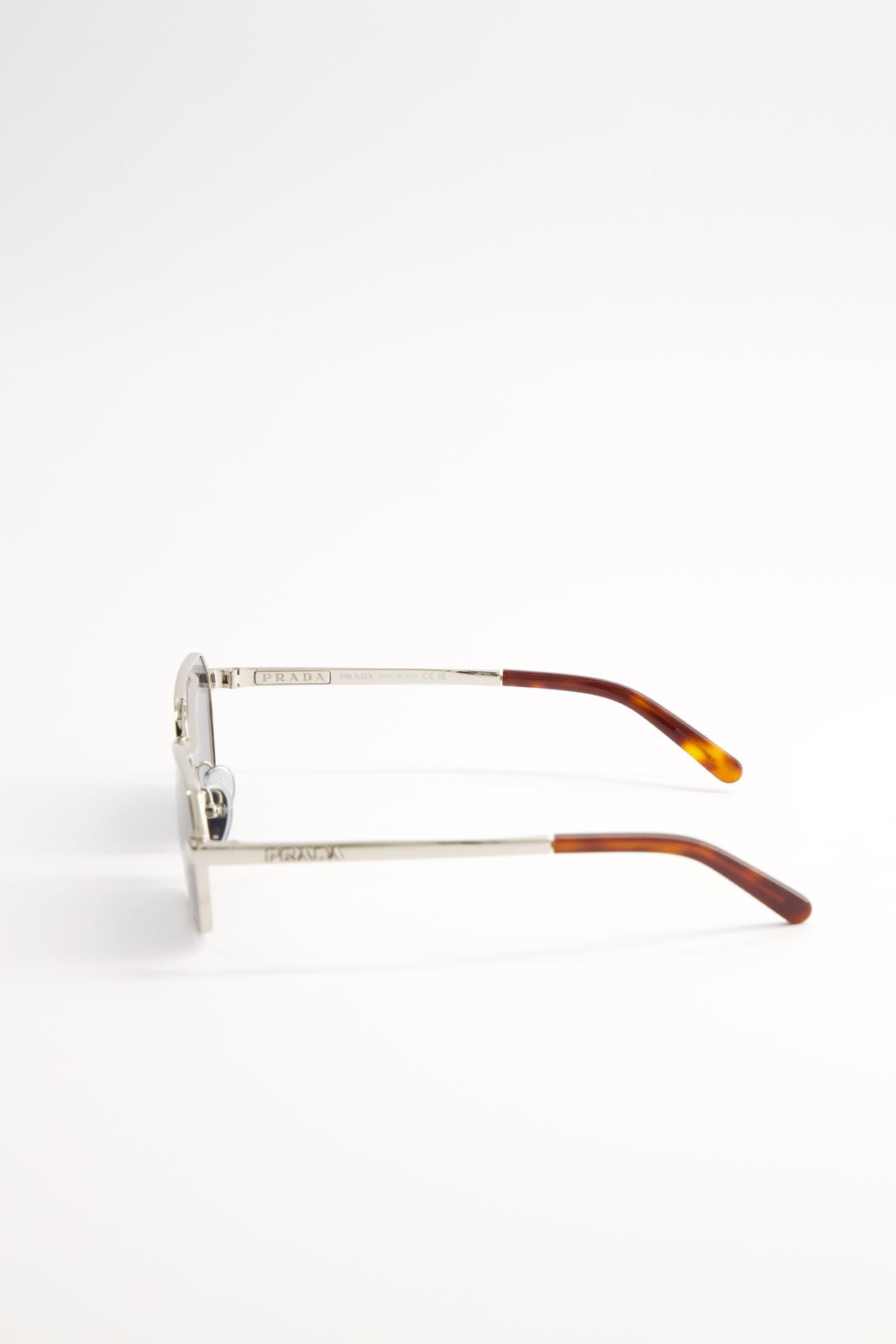 Lentes de Sol Prada SPRD53
